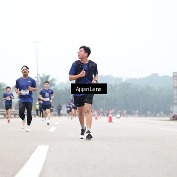 Runner Photo 7385008