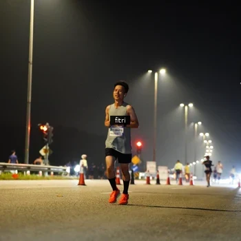 Runner Photo 7385037