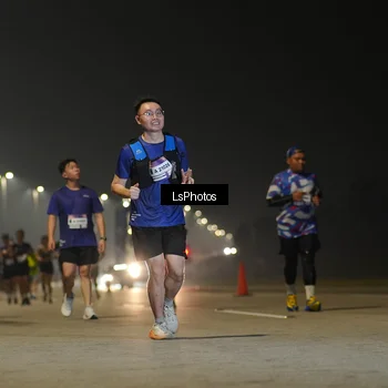 Runner Photo 7385044