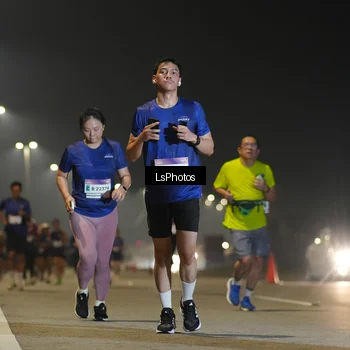 Runner Photo 7385085