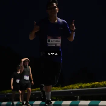 Runner Photo 7385089
