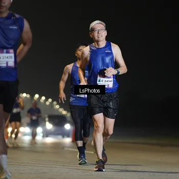 Runner Photo 7385119