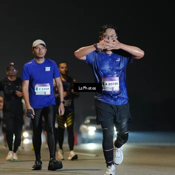 Runner Photo 7385120