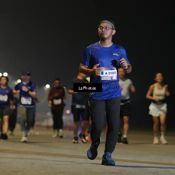 Runner Photo 7385144