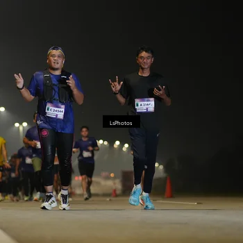 Runner Photo 7385165