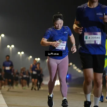 Runner Photo 7385175