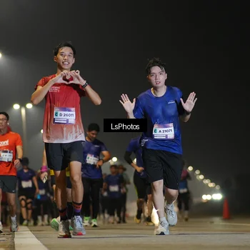 Runner Photo 7385197