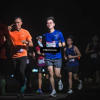 Runner Photo 7385213