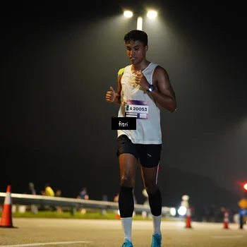 Runner Photo 7385216