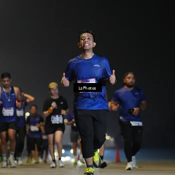 Runner Photo 7385218