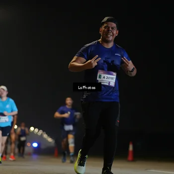 Runner Photo 7385311