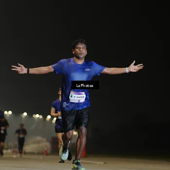 Runner Photo 7385383