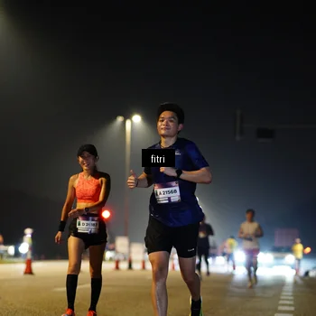 Runner Photo 7385451