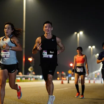 Runner Photo 7385454