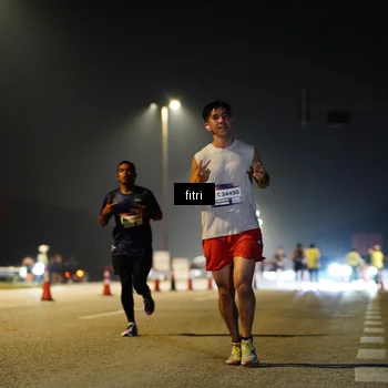 Runner Photo 7385493