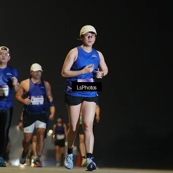 Runner Photo 7385500