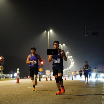 Runner Photo 7385576
