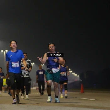 Runner Photo 7385625