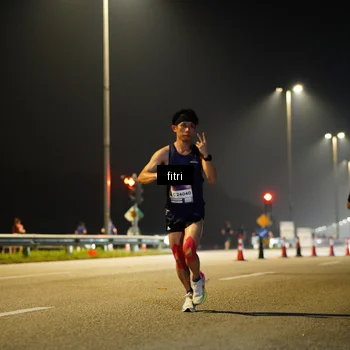 Runner Photo 7385673