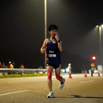 Runner Photo 7385690