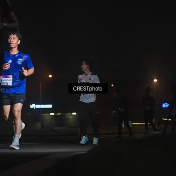 Runner Photo 7385740