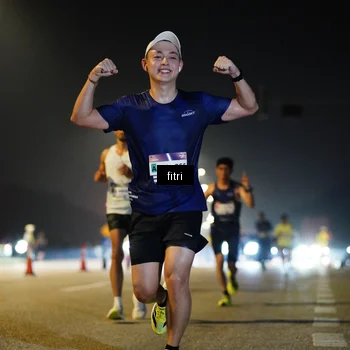 Runner Photo 7385752