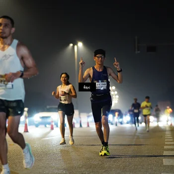 Runner Photo 7385762