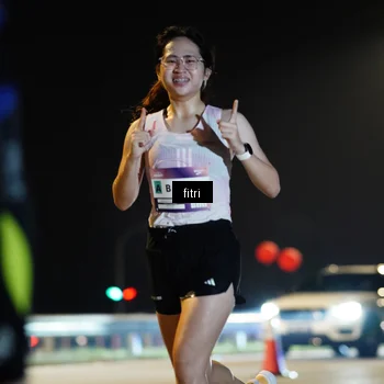 Runner Photo 7385764