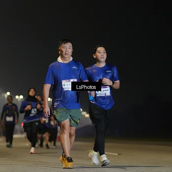 Runner Photo 7385783
