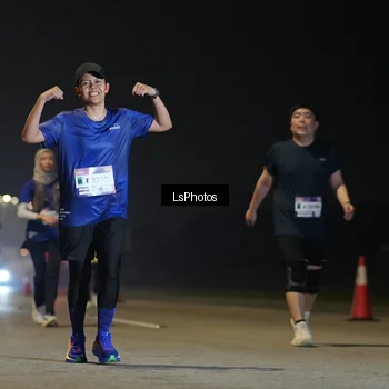 Runner Photo 7385806
