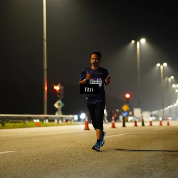 Runner Photo 7385813
