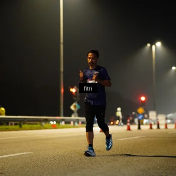 Runner Photo 7385819