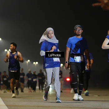 Runner Photo 7385836