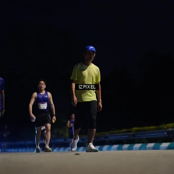 Runner Photo 7385867