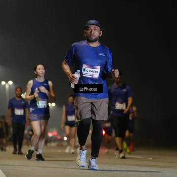 Runner Photo 7385873