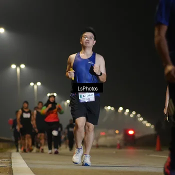 Runner Photo 7385887
