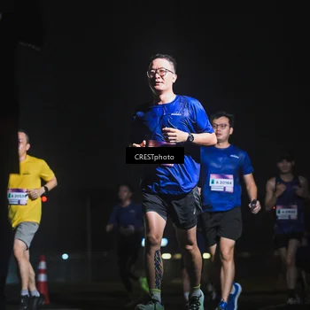 Runner Photo 7385912