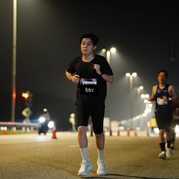 Runner Photo 7385915