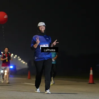 Runner Photo 7385921