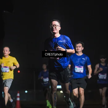 Runner Photo 7385931