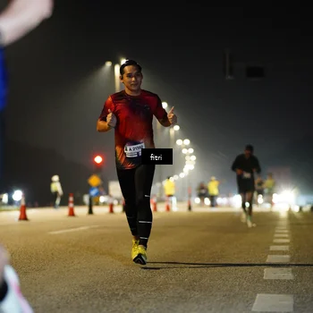 Runner Photo 7385950