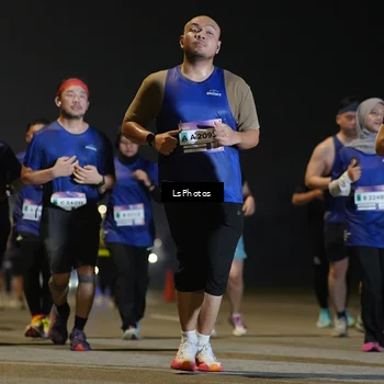 Runner Photo 7385970