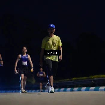 Runner Photo 7385981