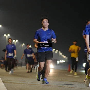 Runner Photo 7385995
