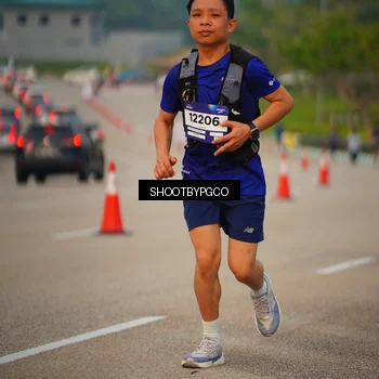 Runner Photo 7386003