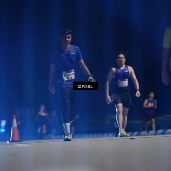 Runner Photo 7386025