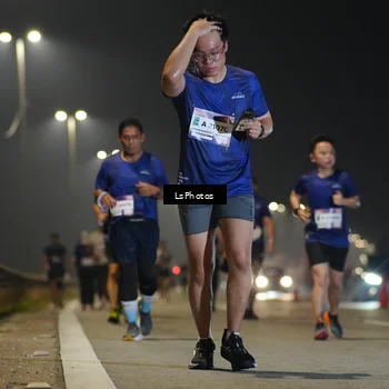 Runner Photo 7386039