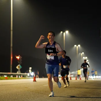 Runner Photo 7386156