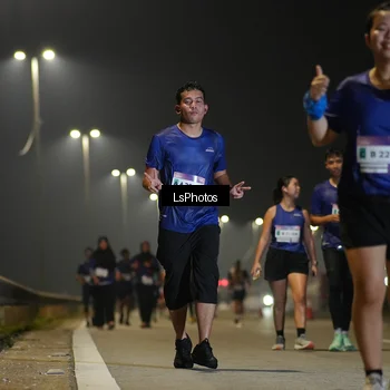 Runner Photo 7386161