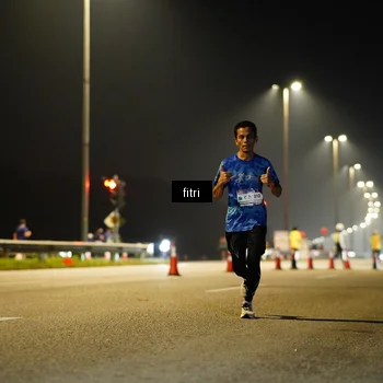 Runner Photo 7386244